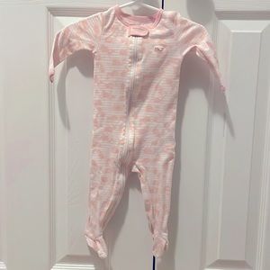 Vineyard Vine Pima Cotton zip sleeper